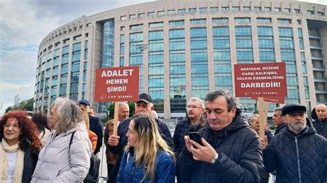 CHP’de Adalet ve Demokrasi Nöbeti devam ediyor: İstanbul ilçe örgütleri Çağlayan’da buluştu